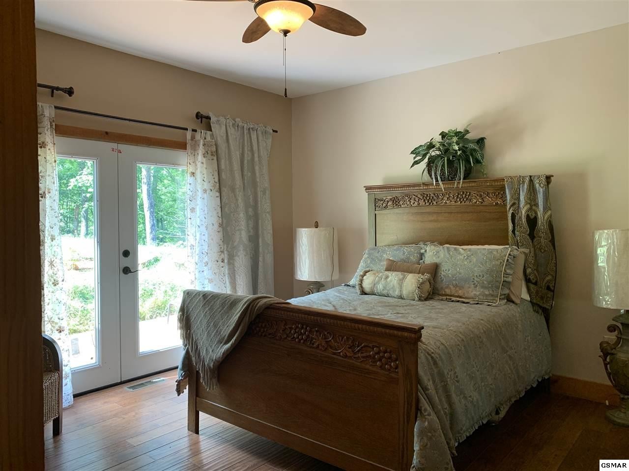 554 Crest Road Gatlinburg, TN 37738 - Photo 17 of 36 Gallery Image 17