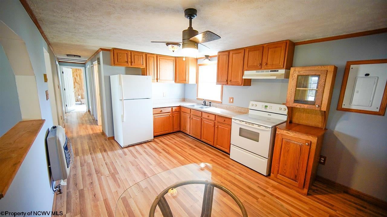609 Vicksburg Road Buckhannon, WV 26201 - Photo 7 of 28 Gallery Image 7