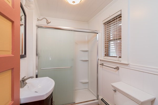 16 Bicknell Road Weymouth, MA 02191 - Photo 11 of 20 Gallery Image 11