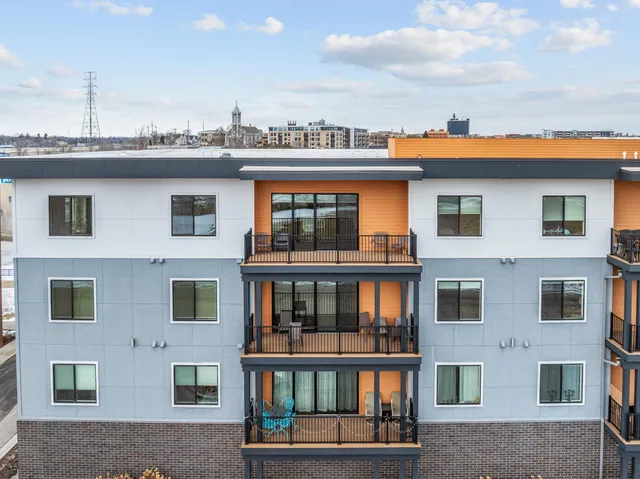 $459,900 | 750 South Pier Drive, Unit 21, Sheboygan, WI 53081