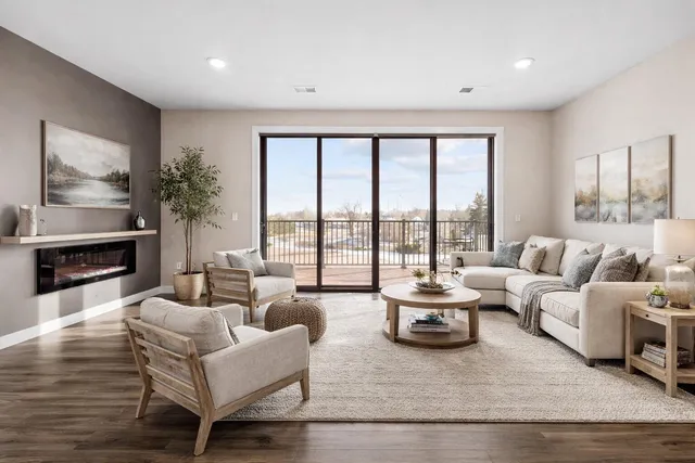 $459,900 | 750 South Pier Drive, Unit 21, Sheboygan, WI 53081