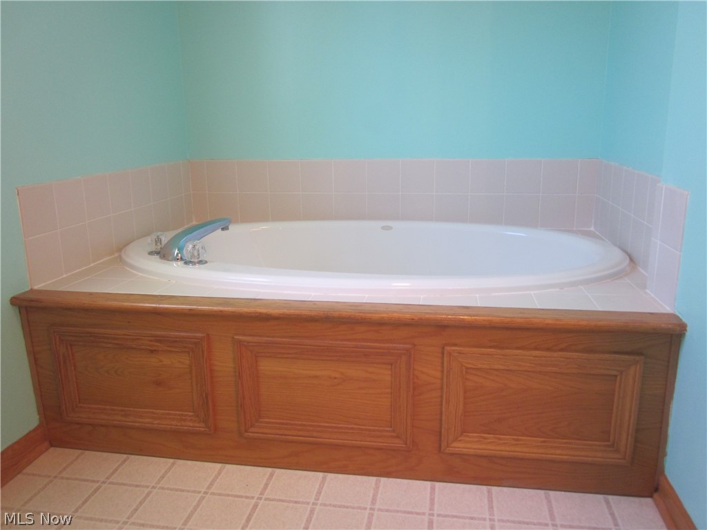 7911 Giddings Road Rootstown, OH 44272 - Photo 20 of 35 Gallery Image 20