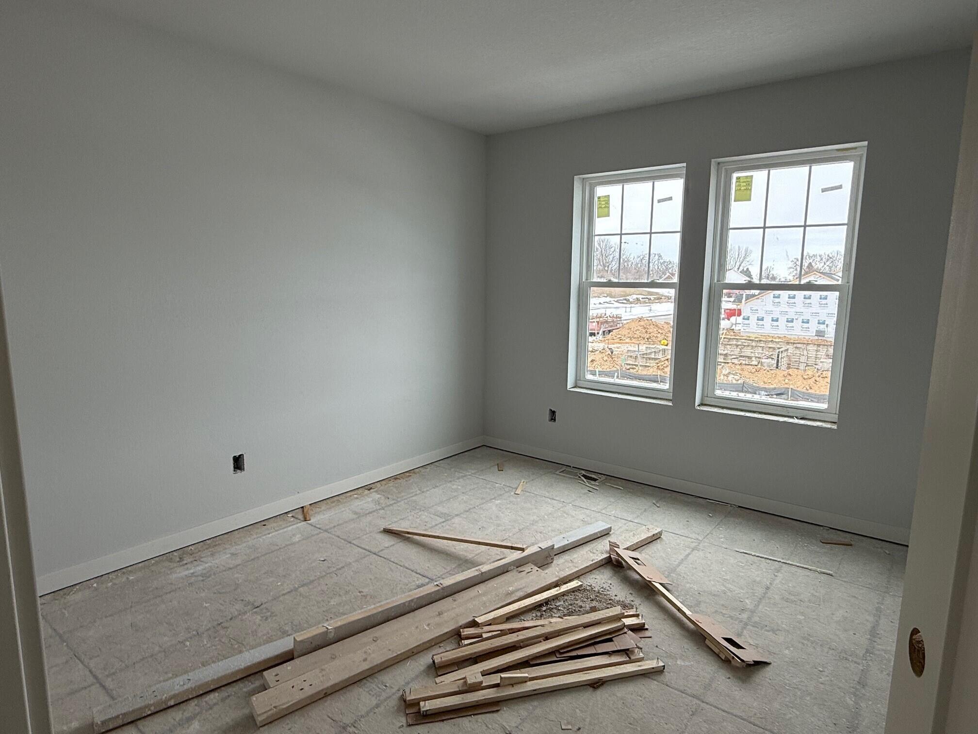 1499 Patton Drive Hartford, WI 53027 - Photo 10 of 13 7