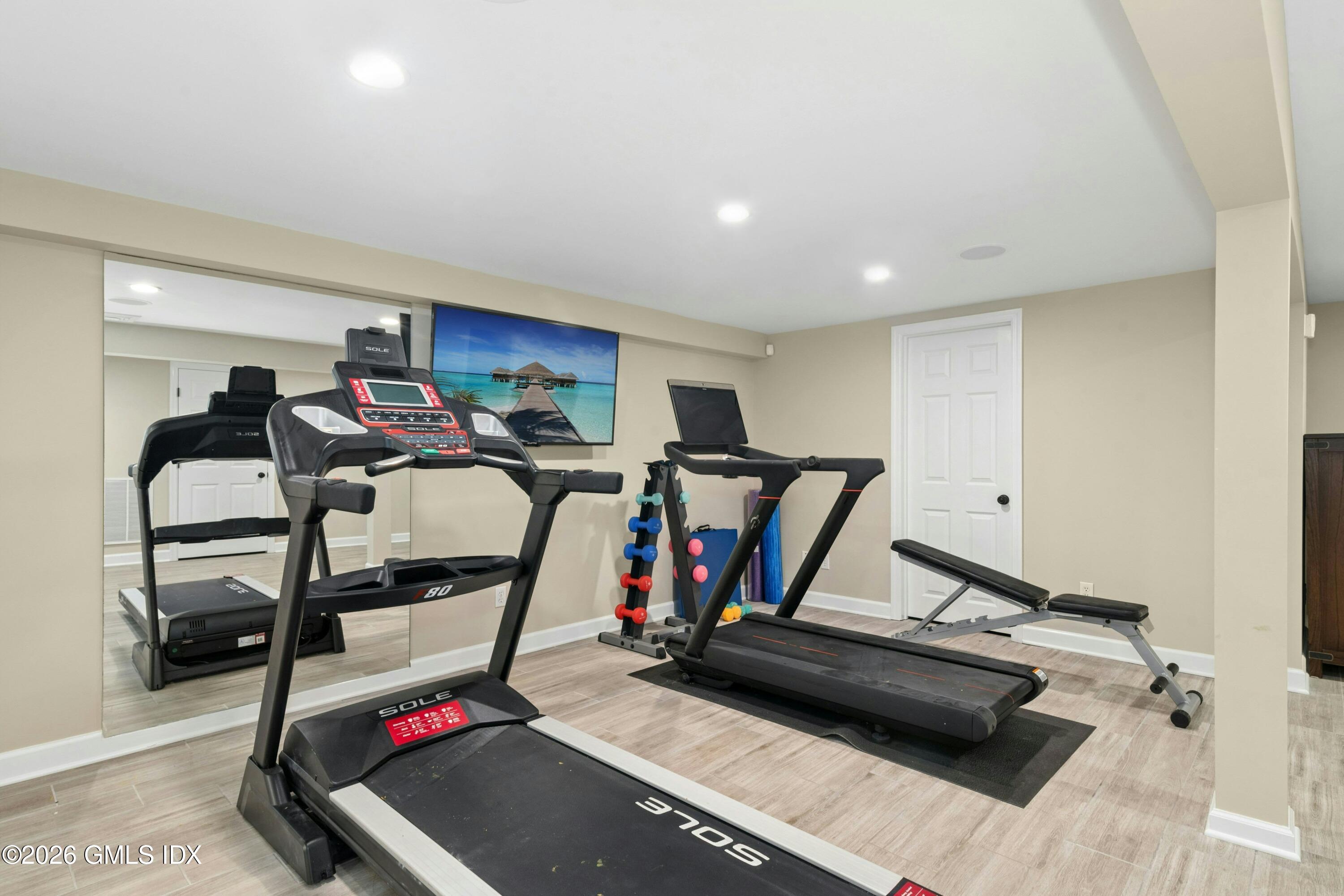 48 Northridge Road Old Greenwich, CT 06870 - Photo 20 of 30 gym