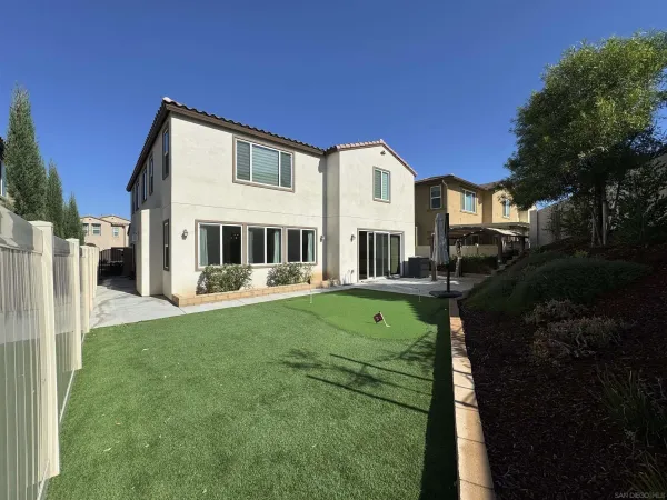 $825,000 | 38226 Old Creek Court, Murrieta, CA 92563