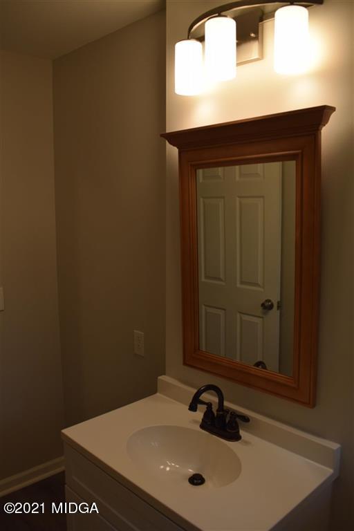 2429 Adger Road Macon, GA 31206 - Photo 15 of 18 214406-14