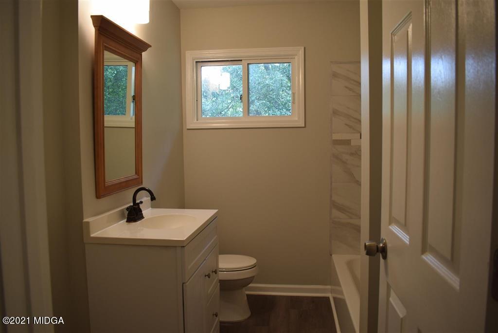 2429 Adger Road Macon, GA 31206 - Photo 10 of 18 214406-9
