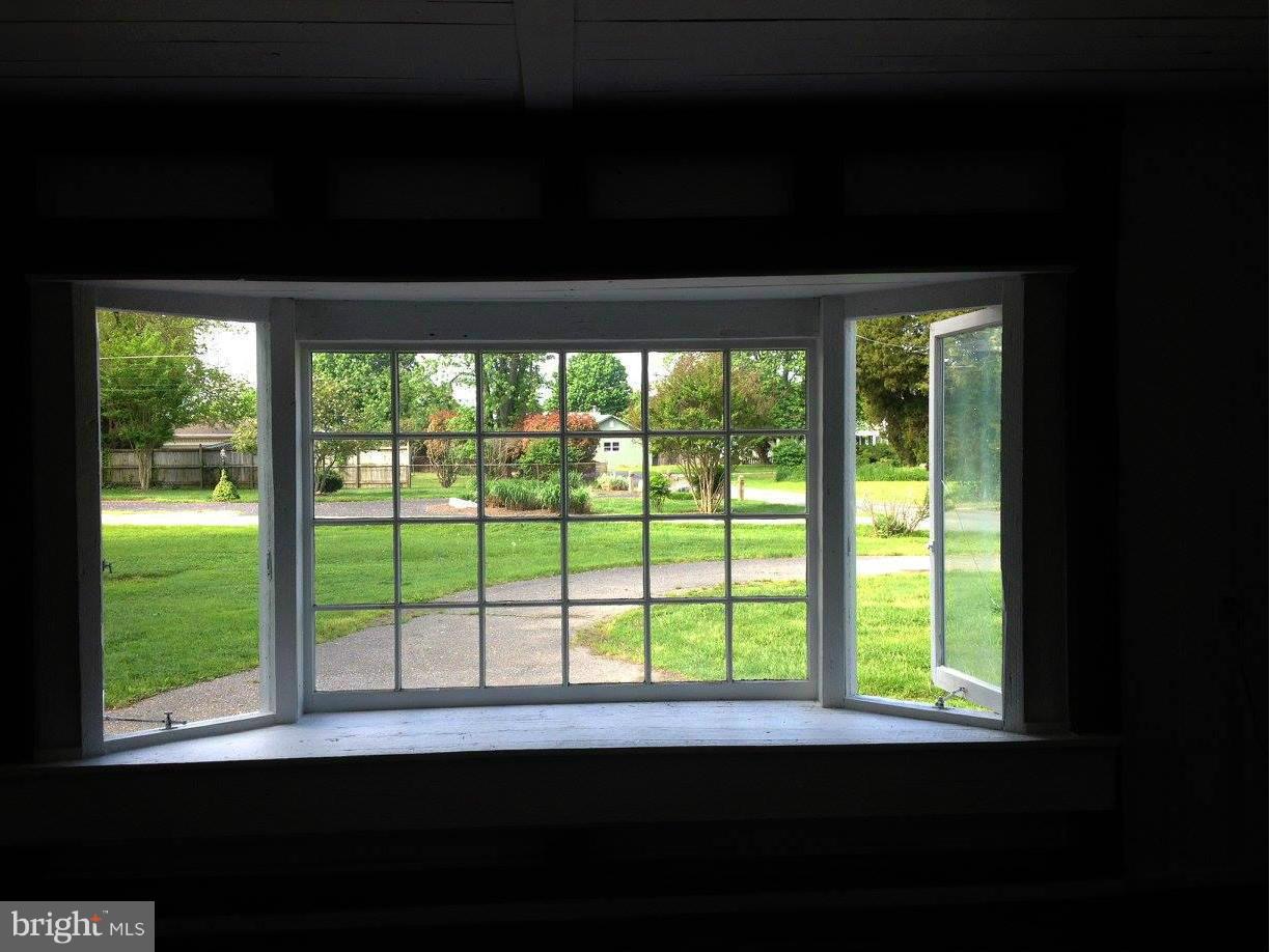 1111 Collison Road Mayo, MD 21037 - Photo 26 of 28 Bedroom Window Seat