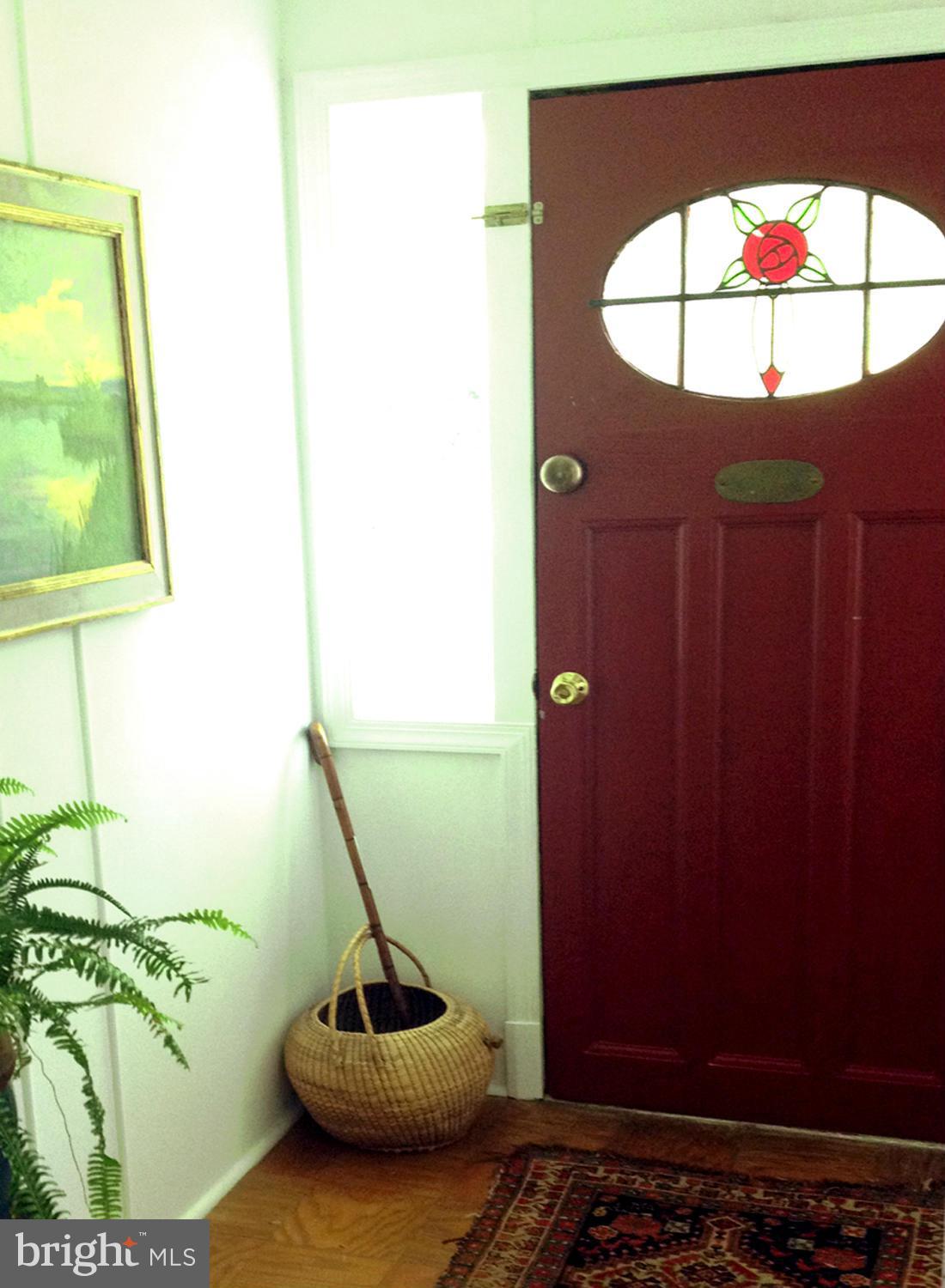 1111 Collison Road Mayo, MD 21037 - Photo 10 of 28 Welcoming Foyer with Artisan Stained Glass