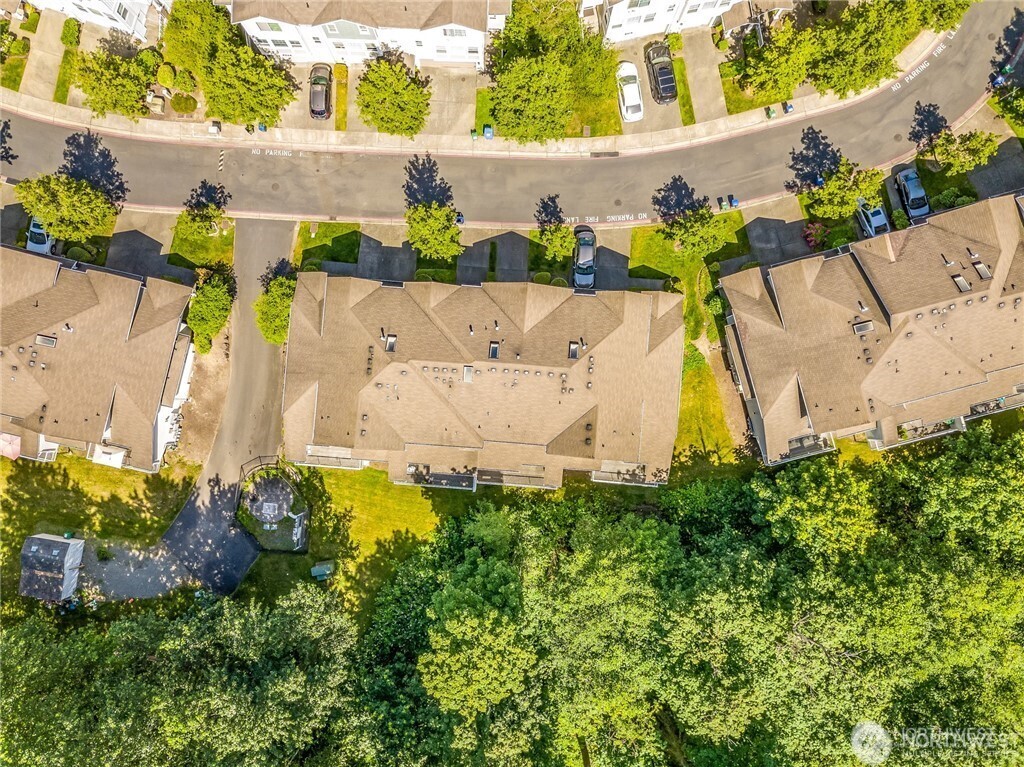 5007 Lake Place South, Unit D27 Renton, WA 98055 - Photo 27 of 36