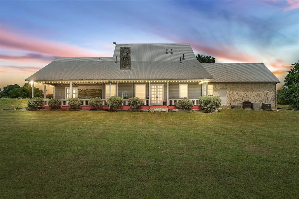 707 Cullins Road Rockwall, TX 75032 - Photo 7 of 40 a front view of building with outdoor space