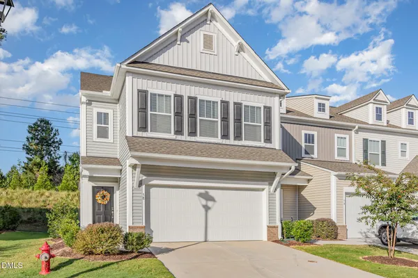 $355,500 | 58 Little Leaf Lane, Clayton, NC 27527