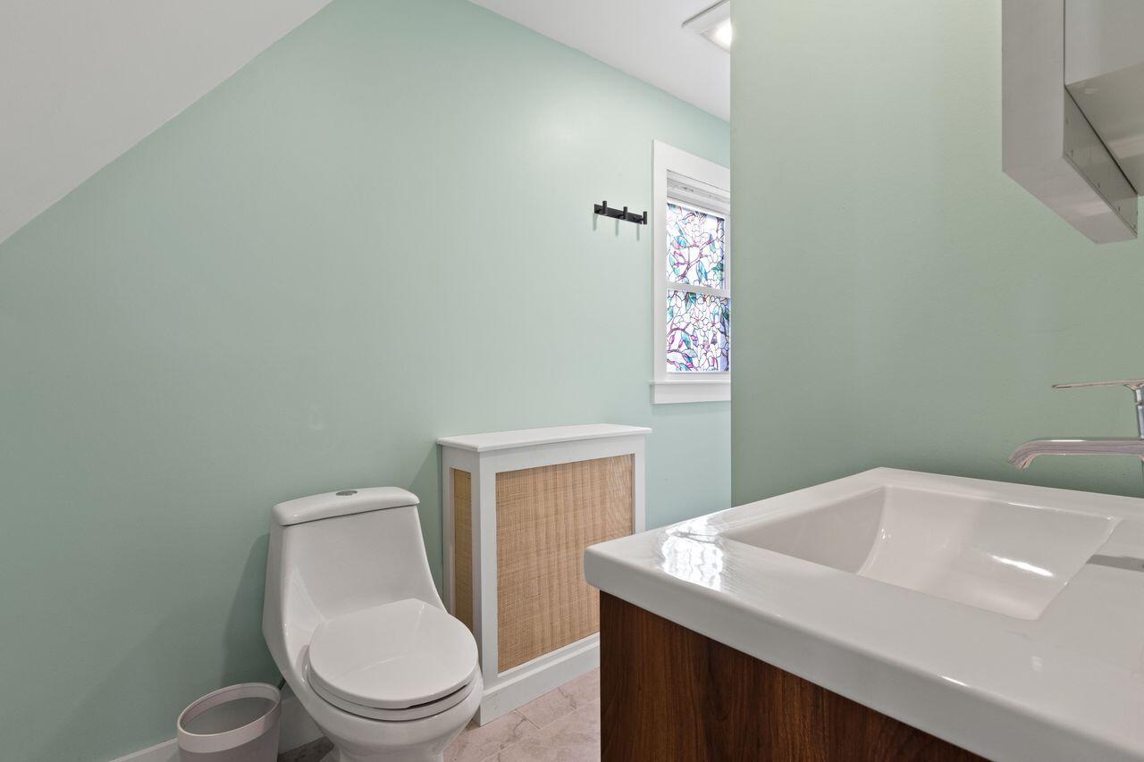 36-38 Pool Street Biddeford, ME 04005 - Photo 25 of 63 Bath 36