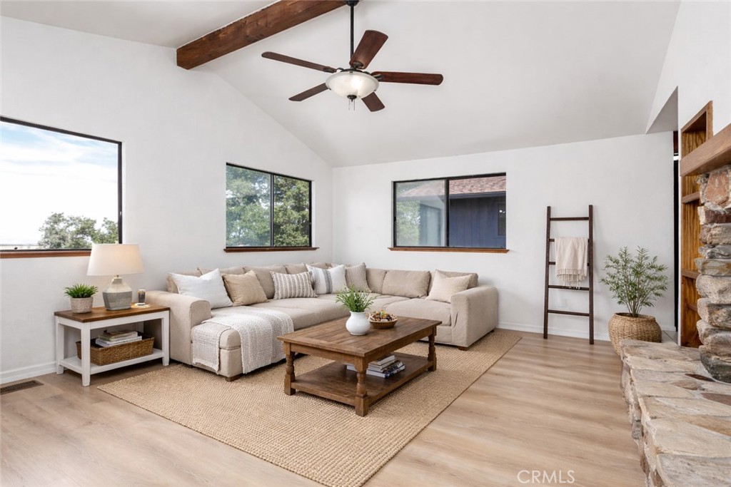 3175 Arena Avenue Atascadero, CA 93422 - Photo 8 of 40 a living room with furniture