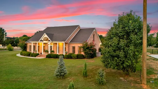 $699,900 | 594 Waters Edge Drive, Estill Springs, TN 37330