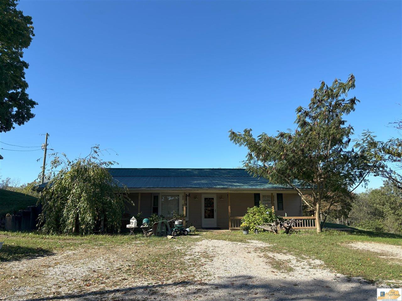 355 Edmonds Road Smiths Grove, KY 42171 - Photo 1 of 35 Gallery Image 1