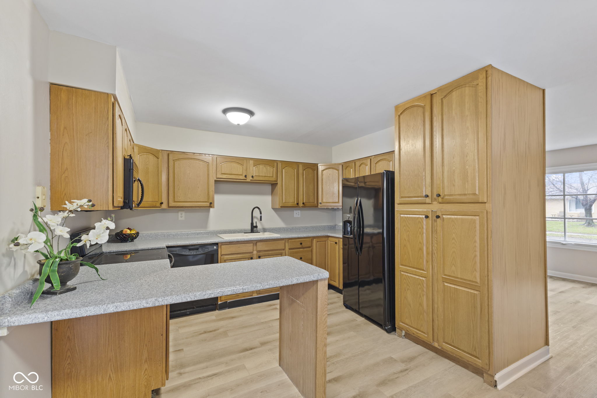 2815 Lucas Way Columbus, IN 47203 - Photo 11 of 31