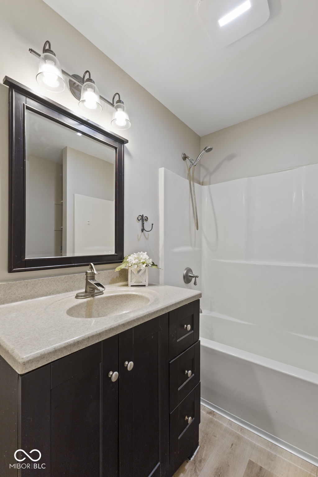 2815 Lucas Way Columbus, IN 47203 - Photo 19 of 31