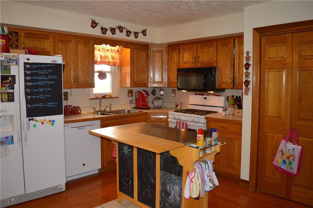 4382 Callahan Road South Vienna, OH 45369 - Photo 6 of 27