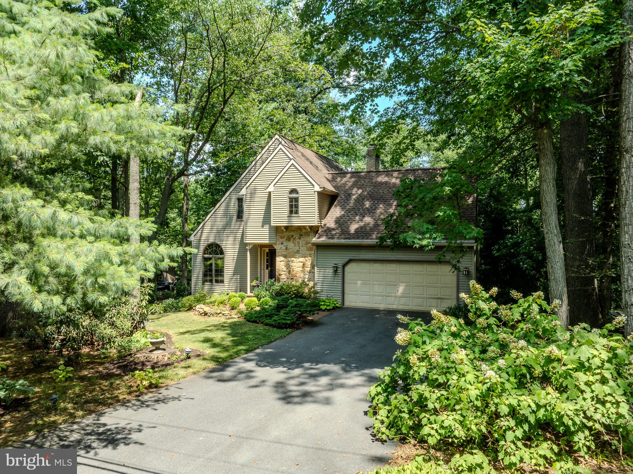 2861 Spring Valley Road Lancaster, PA 17601 - Photo 54 of 59 Charming home nestled in lush greenery.
