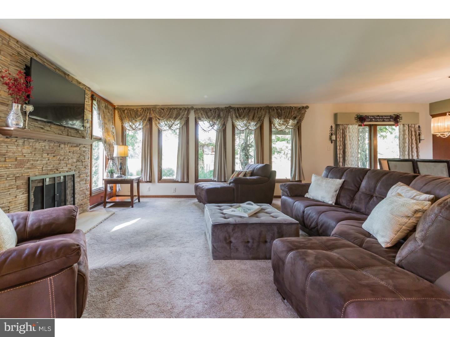 382 Breakneck Road Sewell, NJ 08080 - Photo 10 of 25