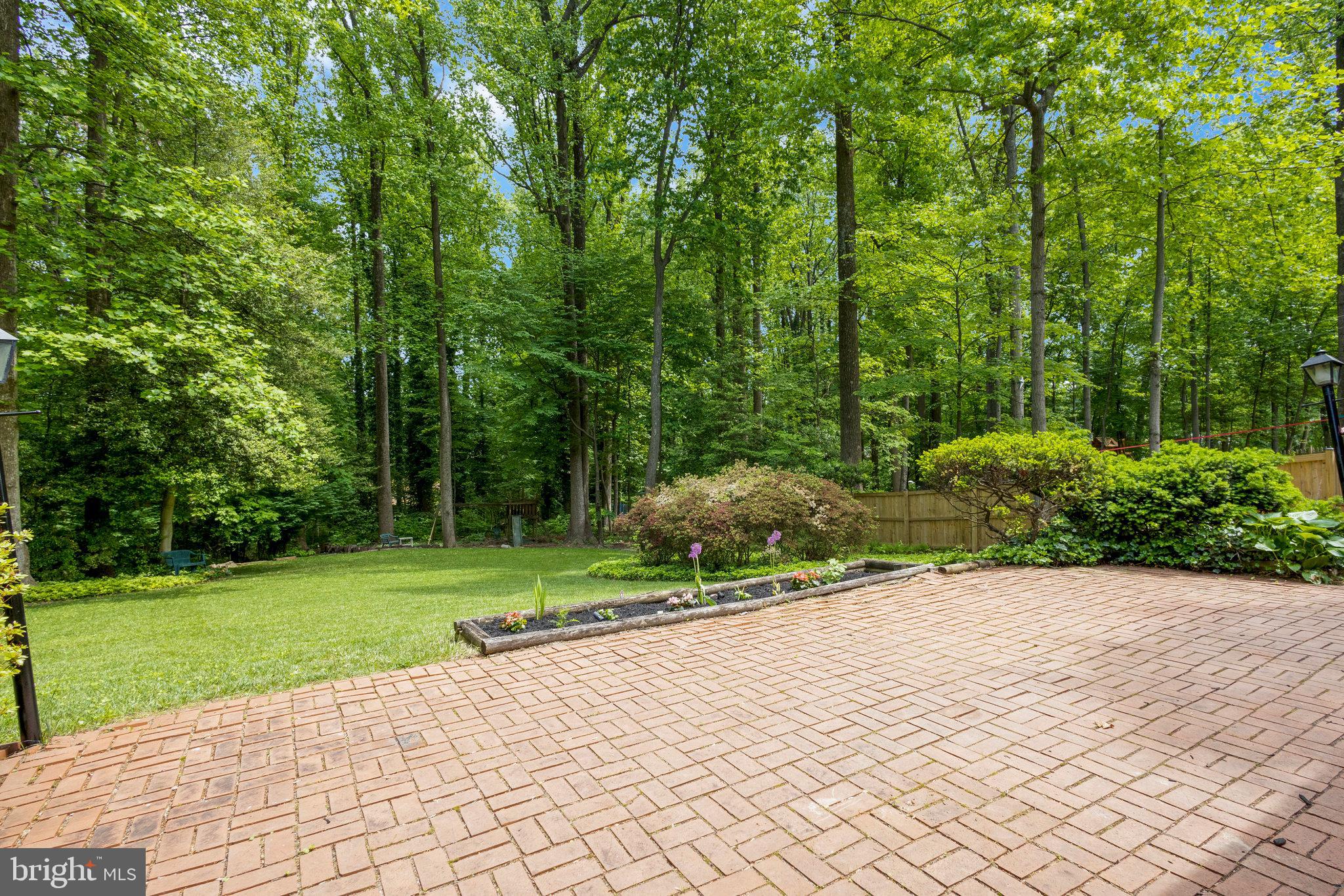 6713 Caneel Court Springfield, VA 22152 - Photo 17 of 44 Gallery Image 17