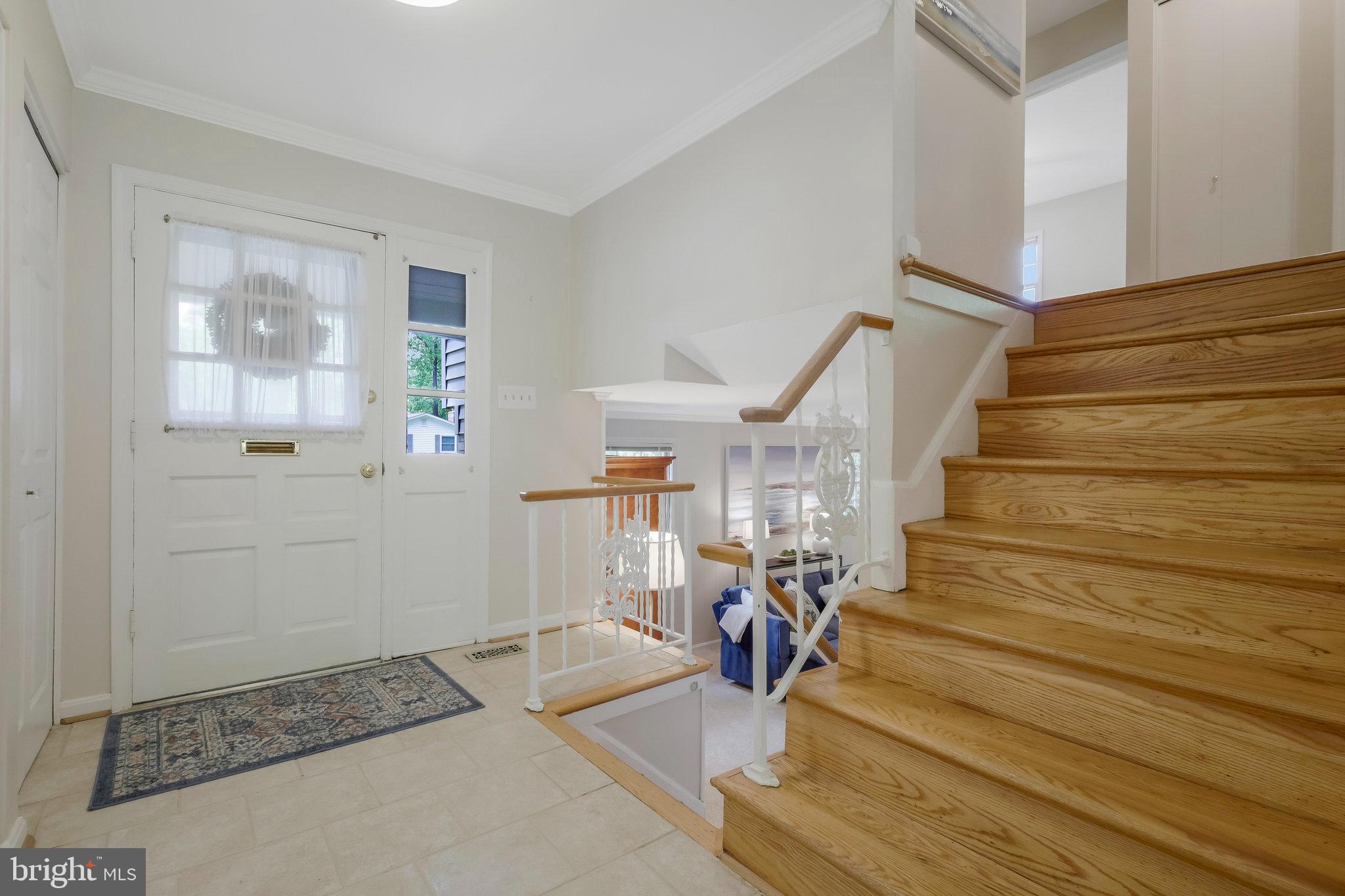 6713 Caneel Court Springfield, VA 22152 - Photo 27 of 44 Foyer
