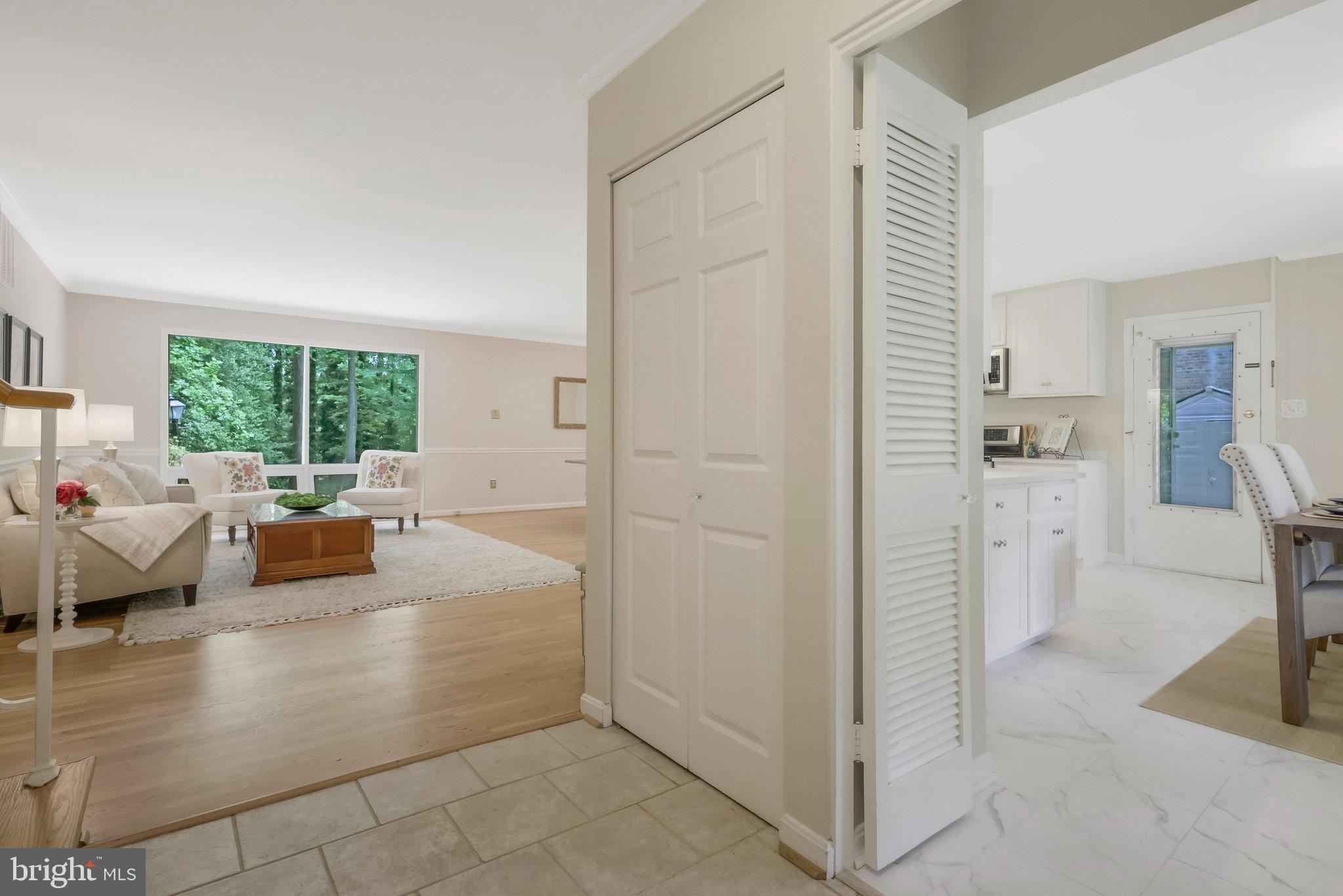 6713 Caneel Court Springfield, VA 22152 - Photo 9 of 44 Gallery Image 9