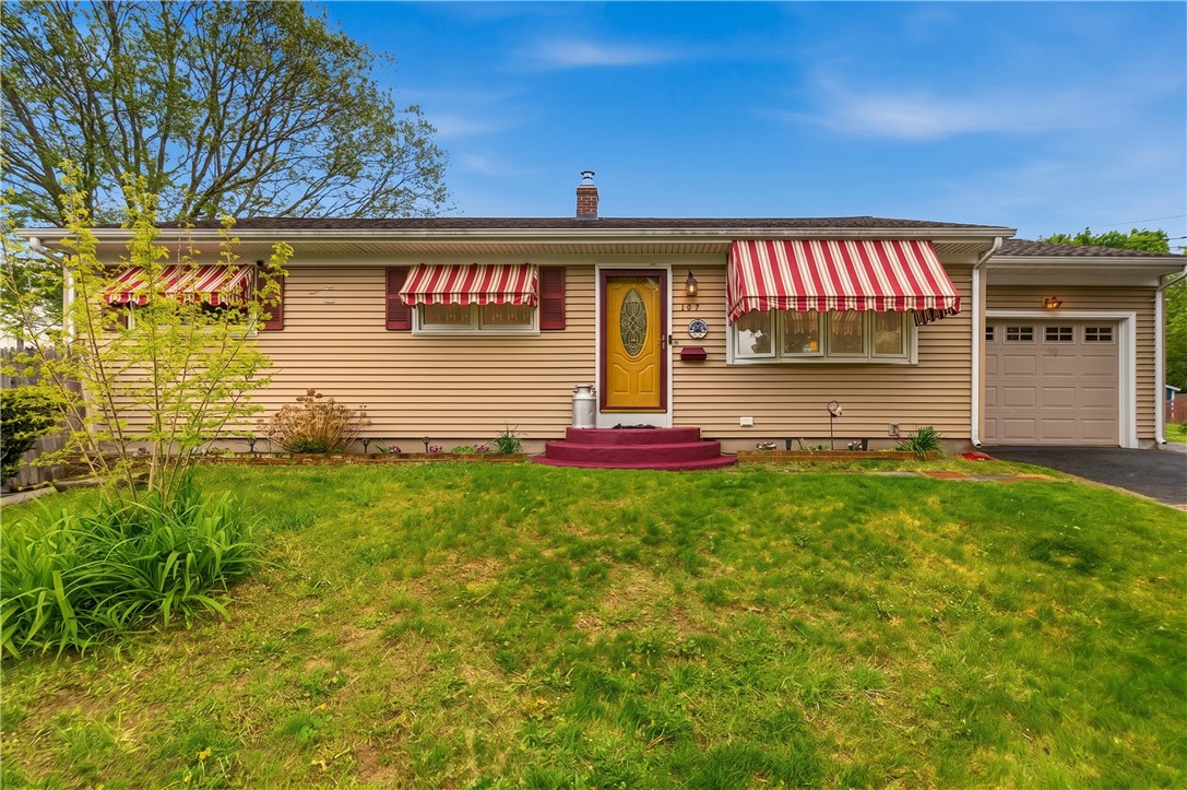 107 Irene Boulevard Woonsocket, RI 02895 - Photo 1 of 21