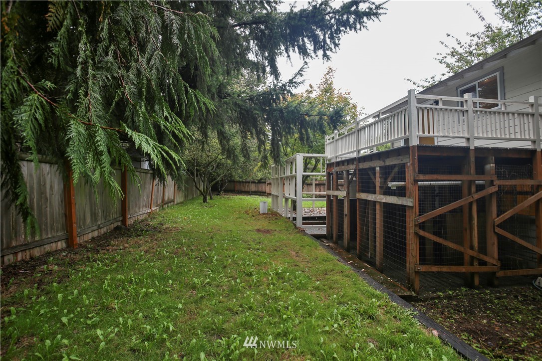 2521 173rd Place Southeast Bothell, WA 98012 - Photo 19 of 21 a view of outdoor space and yard