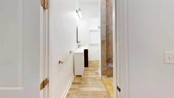 $3,099 | 4523 Sycamore Street, Dallas, TX 75204