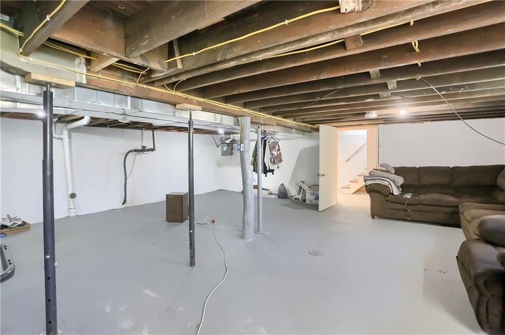 1404 Maratta Road Aliquippa, PA 15001 - Photo 19 of 25 Gallery Image 19