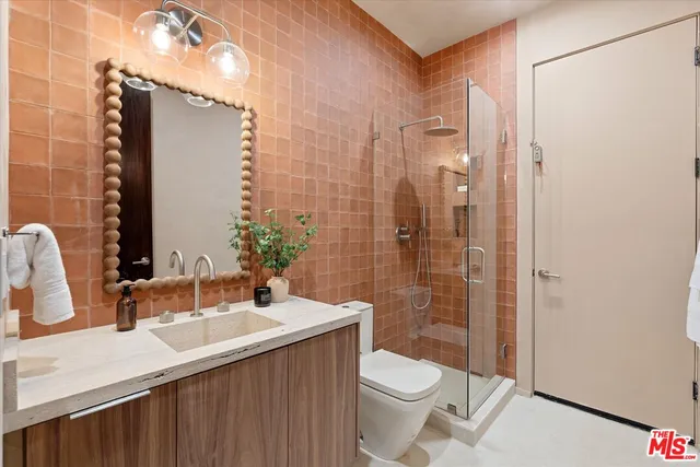 $4,995,000 | 923 Milwood Avenue, Venice, CA 90291