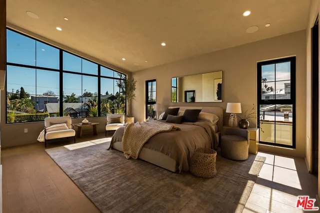$4,995,000 | 923 Milwood Avenue, Venice, CA 90291