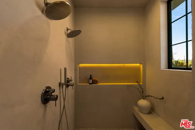 $4,995,000 | 923 Milwood Avenue, Venice, CA 90291