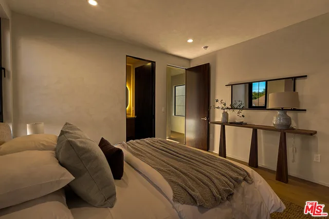 $4,995,000 | 923 Milwood Avenue, Venice, CA 90291