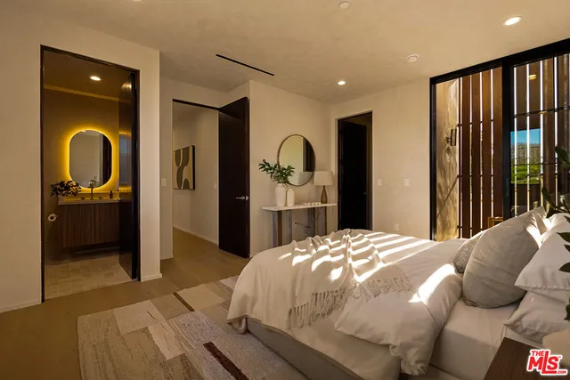 $4,995,000 | 923 Milwood Avenue, Venice, CA 90291