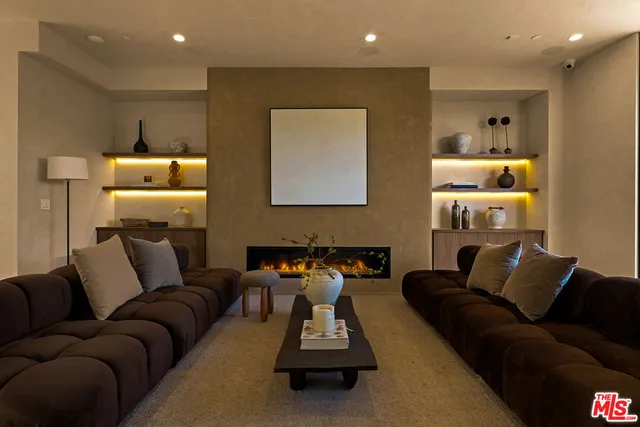 $4,995,000 | 923 Milwood Avenue, Venice, CA 90291