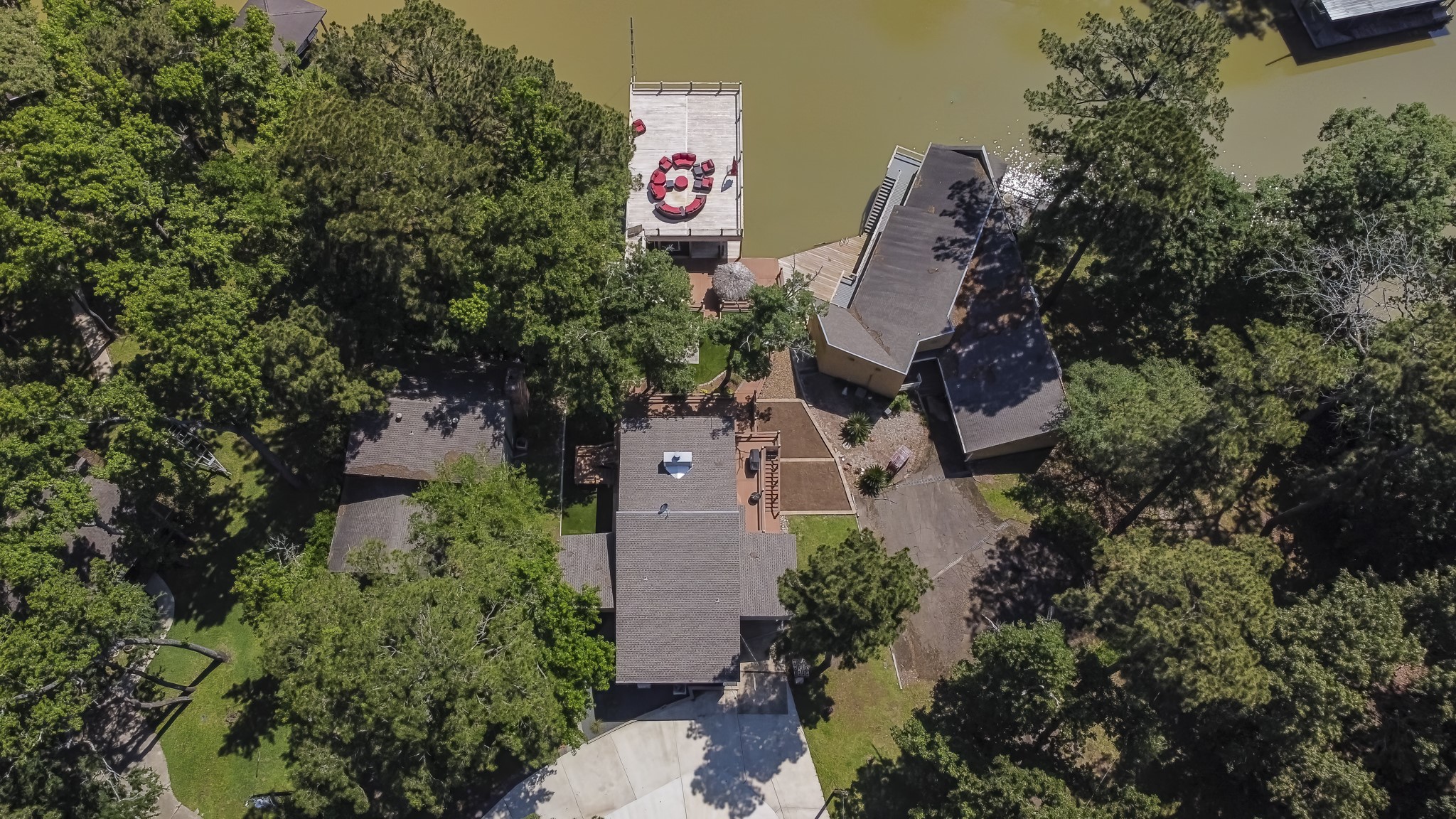 470 South Lakeview Drive Point Blank, TX 77364 - Photo 7 of 33