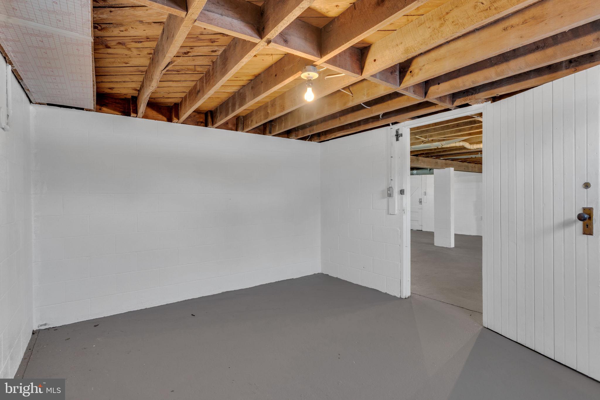 1003 Paper Mill Road Chambersburg, PA 17202 - Photo 31 of 37 Gallery Image 31