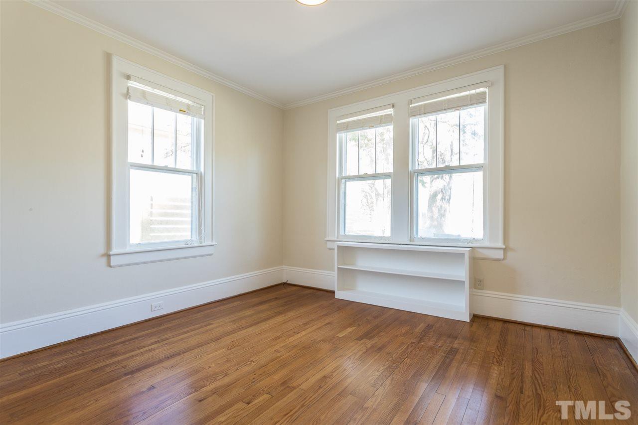 2204 Byrd Street Raleigh, NC 27608 - Photo 17 of 25