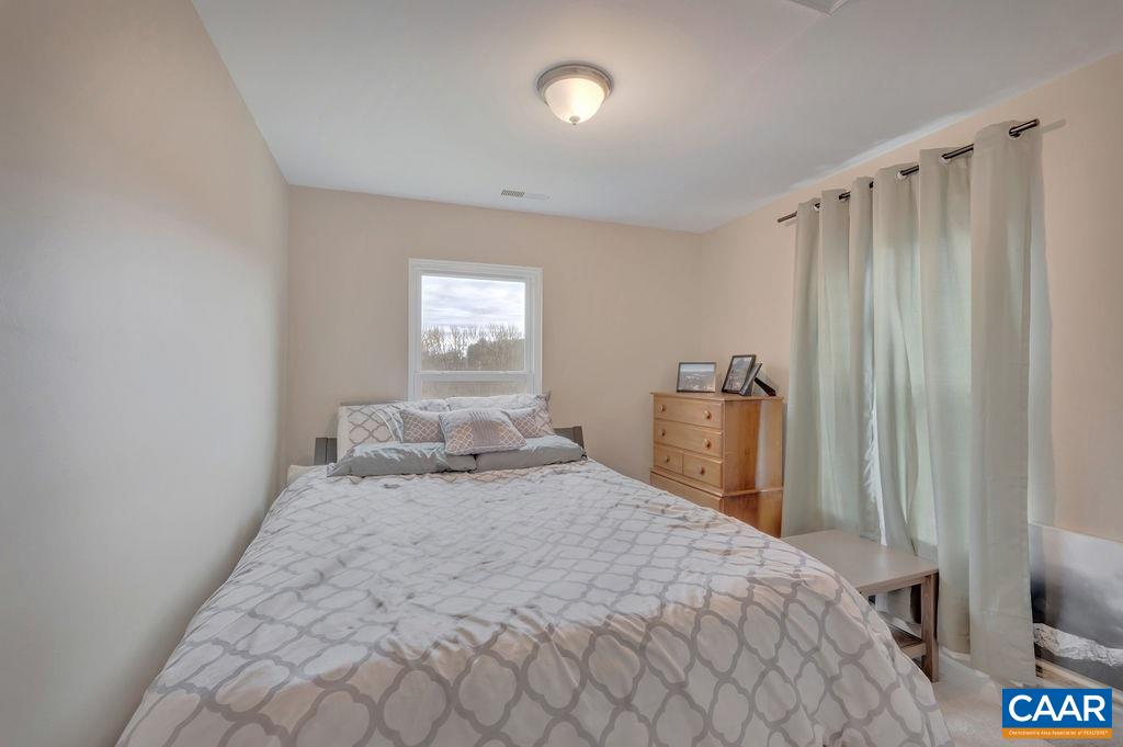 420 Riverside Avenue Charlottesville, VA 22902 - Photo 18 of 26 Gallery Image 18