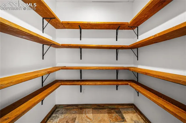 $380,000 | 11 Mac Naughton Road, Pueblo, CO 81001