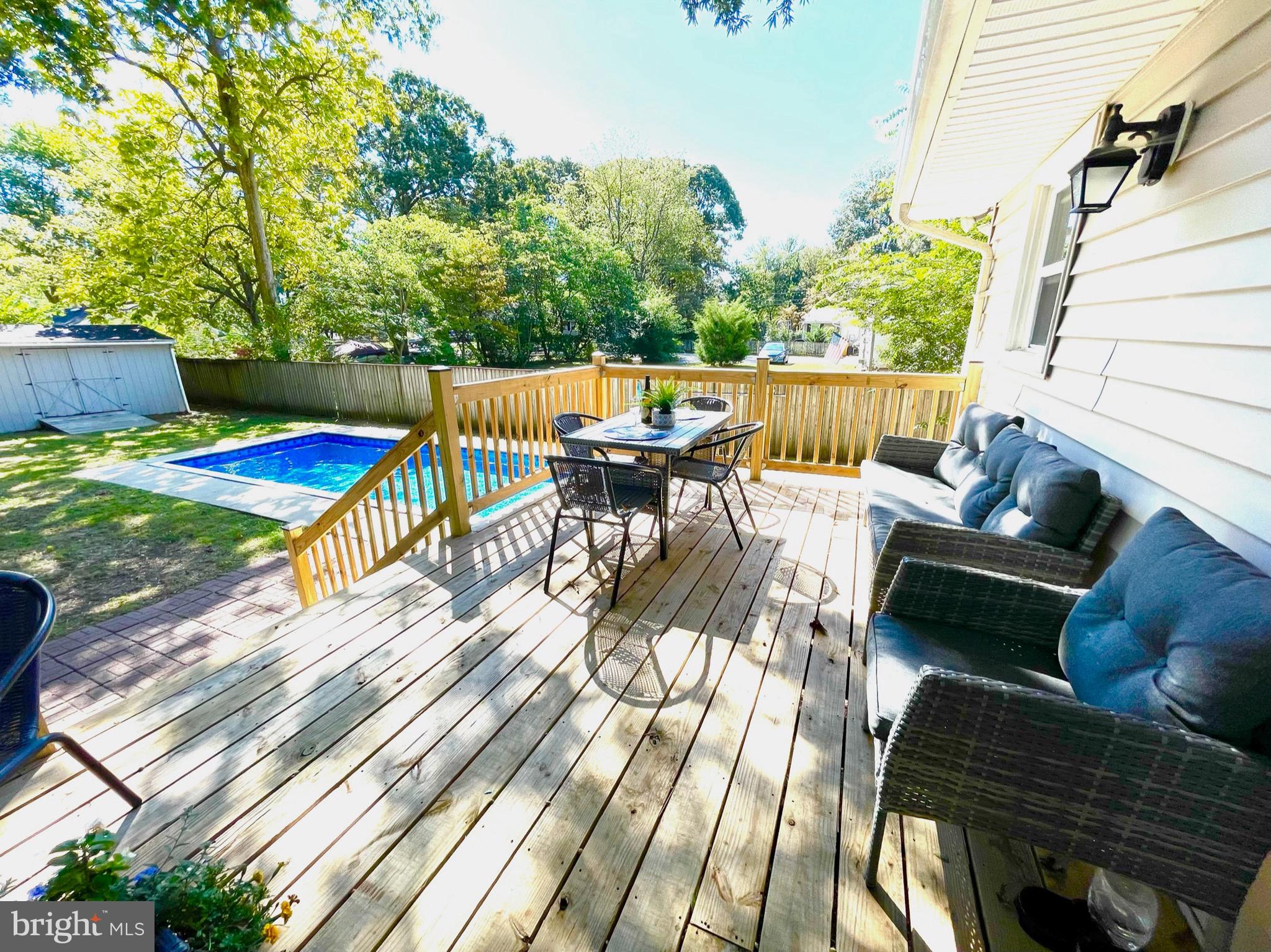 733 Stinchcomb Road Severna Park, MD 21146 - Photo 43 of 50 Party deck