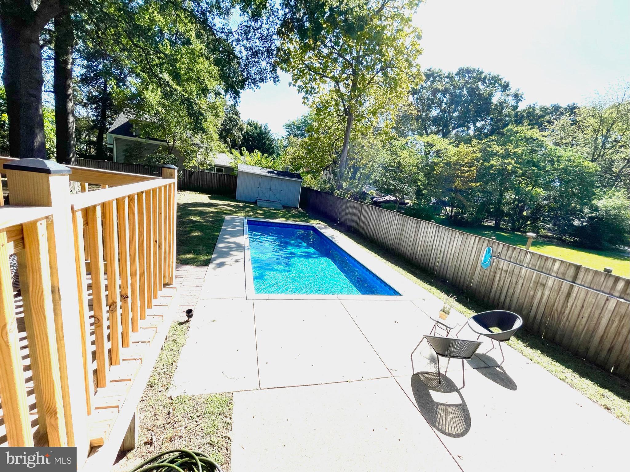 733 Stinchcomb Road Severna Park, MD 21146 - Photo 46 of 50 Lovely new pool liner ready for you to jump in