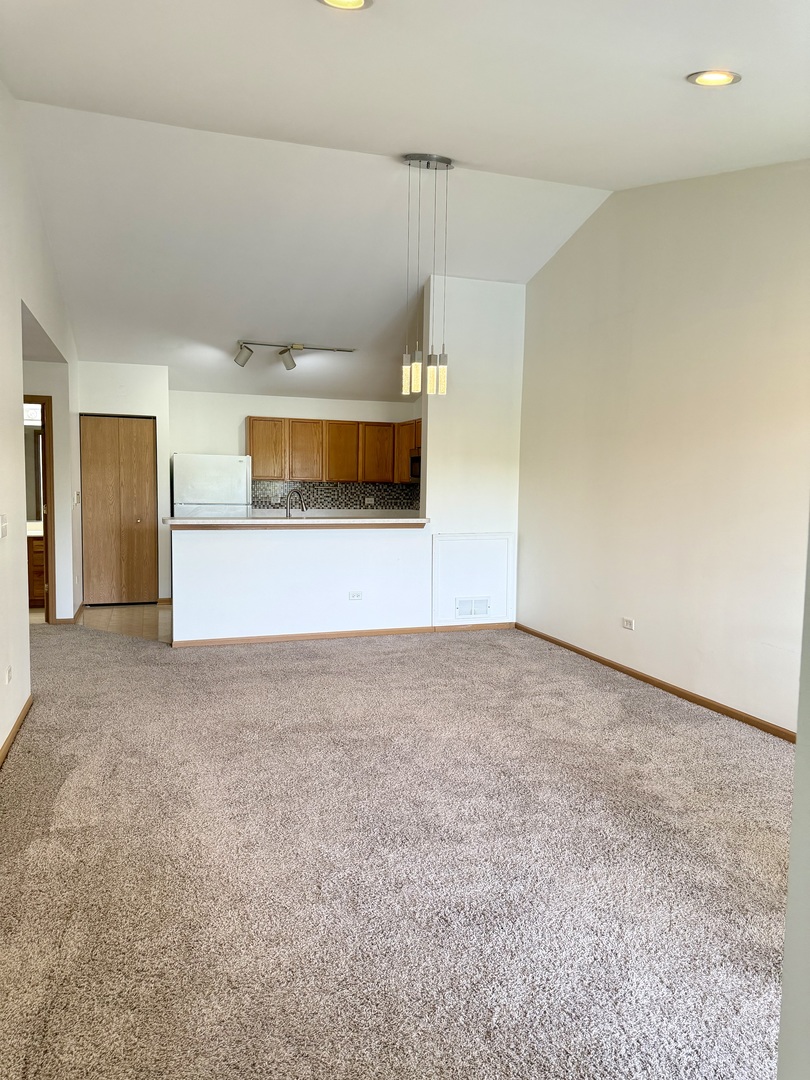 1580 McClure Road, Unit 1580 Aurora, IL 60505 - Photo 5 of 13