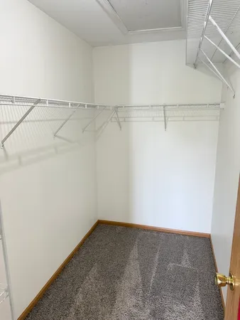 $1,548 | 1580 McClure Road, Unit 1580, Aurora, IL 60505