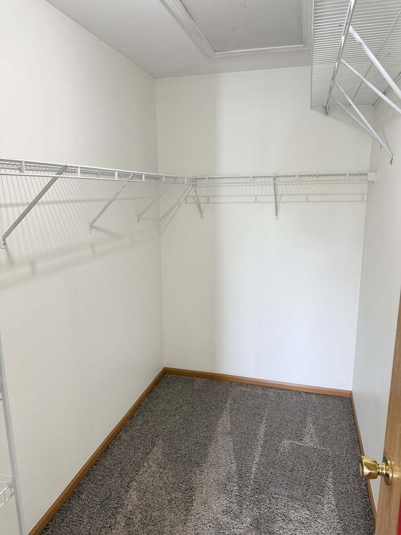 1580 McClure Road, Unit 1580 Aurora, IL 60505 - Photo 10 of 13