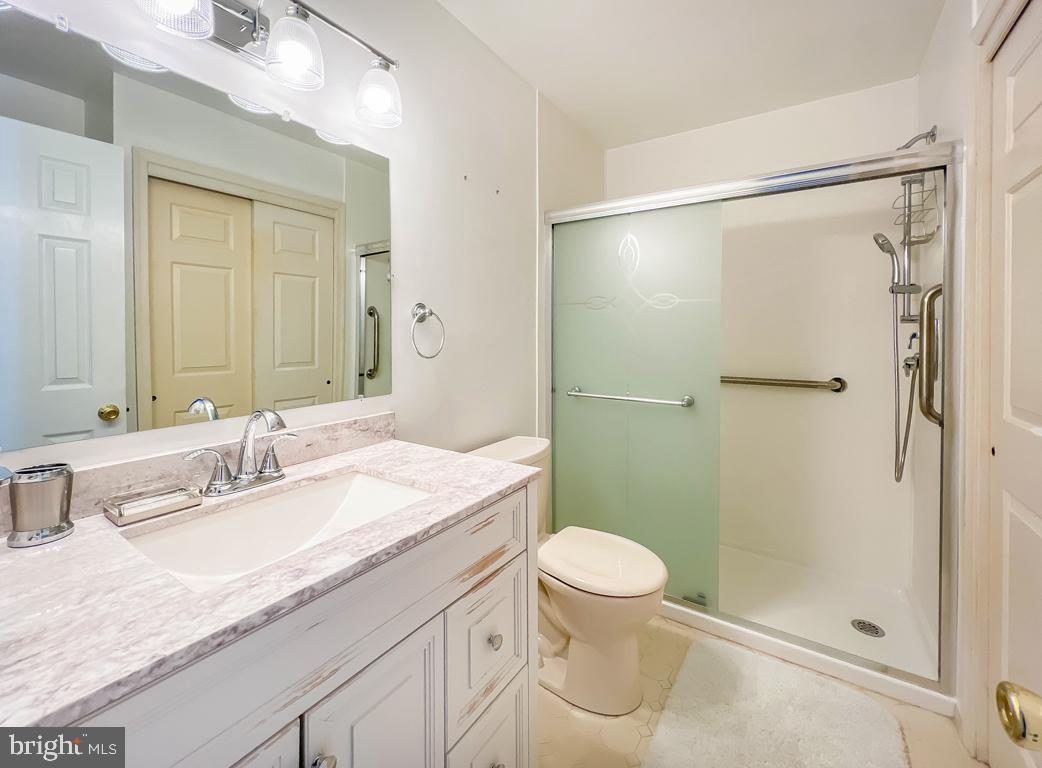 1301 Rowland Road Langhorne, PA 19047 - Photo 16 of 23 upstairs main bath