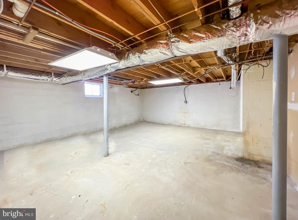 1301 Rowland Road Langhorne, PA 19047 - Photo 19 of 23 basement
